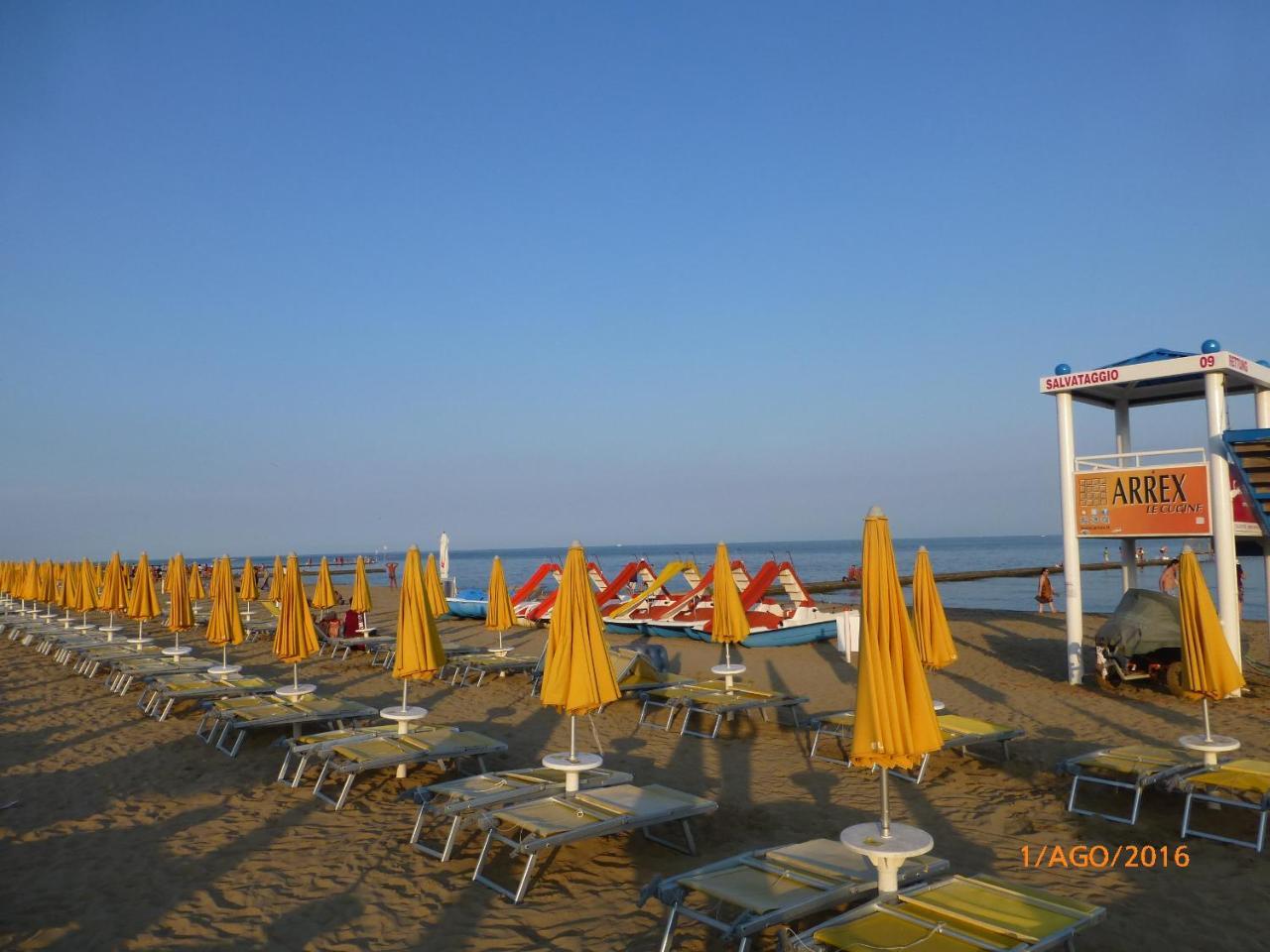 Hotel Madison Lido di Jesolo Exterior photo